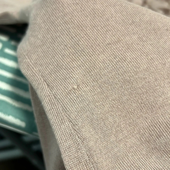 Garnet Hill Mauve Silk/Merino Wool/Cashmere 3D Floral Button Cardigan Size M - Picture 7 of 8